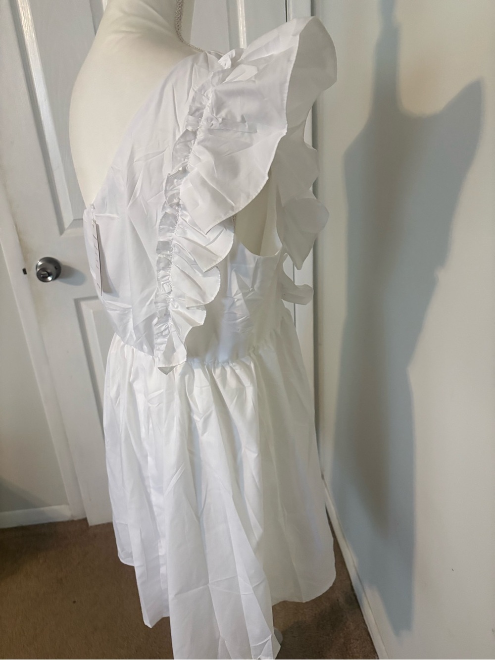 NWT White One Shoulder Ruffle Mini Dress ZESICA L - Picture 3 of 9